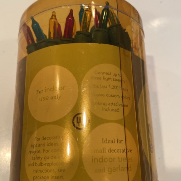 NIP Set of 2 Martha Stewart 17.6 ft., 50 multicolored holiday lights - Picture 3 of 3